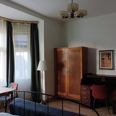 Apartments Bouquet Praha Bagian luar foto