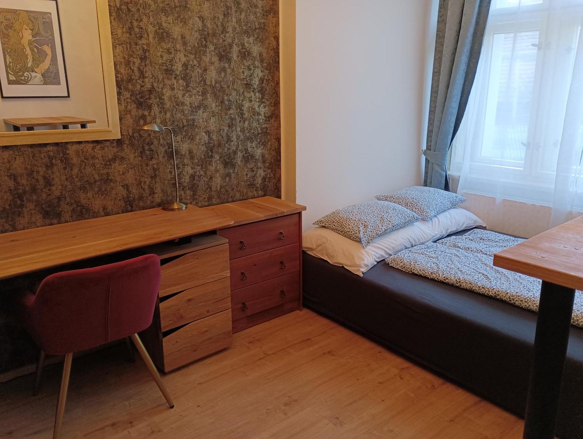 Apartments Bouquet Praha Bagian luar foto